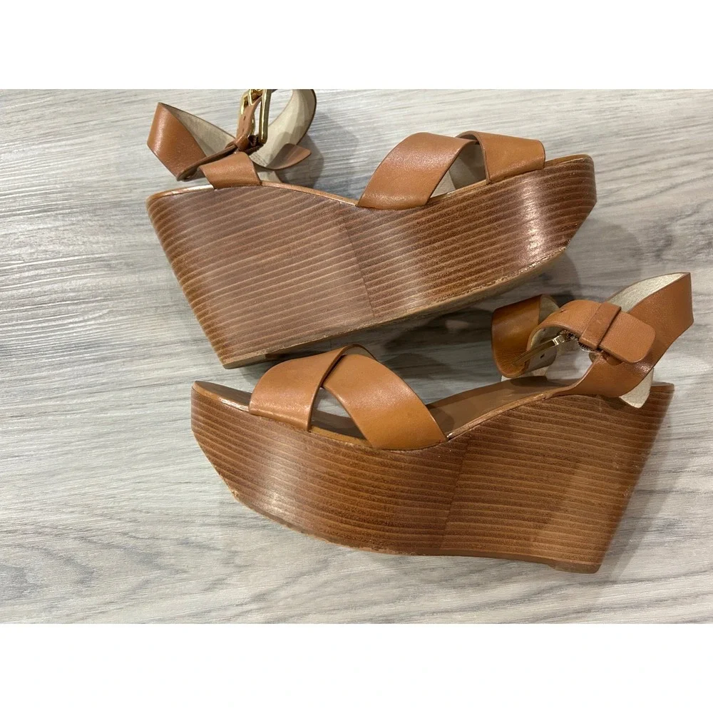 Michael Kors Tan Leather Platform Wedge Sandals Gold Buckle Wood Sole 8.5M